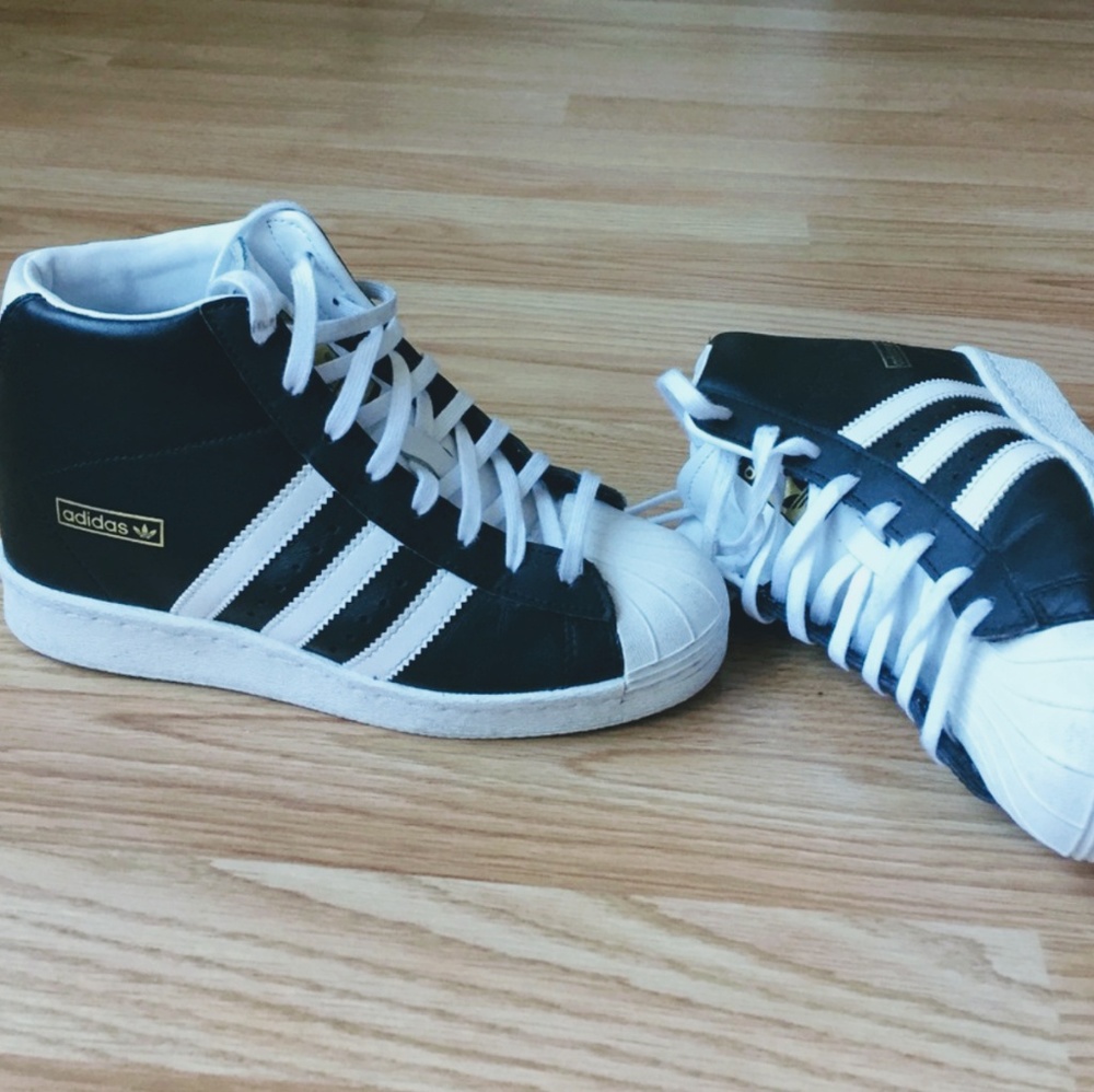 💙adidas platform sneakers